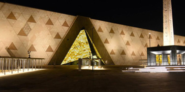 Cairo Day Trip from Hurghada - Pyramids & Grand Museum - 8 Persons